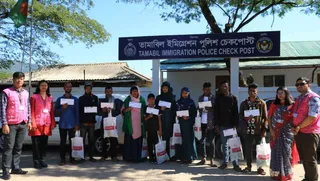 ভারত থেকে দেশে ফিরলেন মানব পাচারের ভুক্তভোগী ১০ বাংলাদেশি